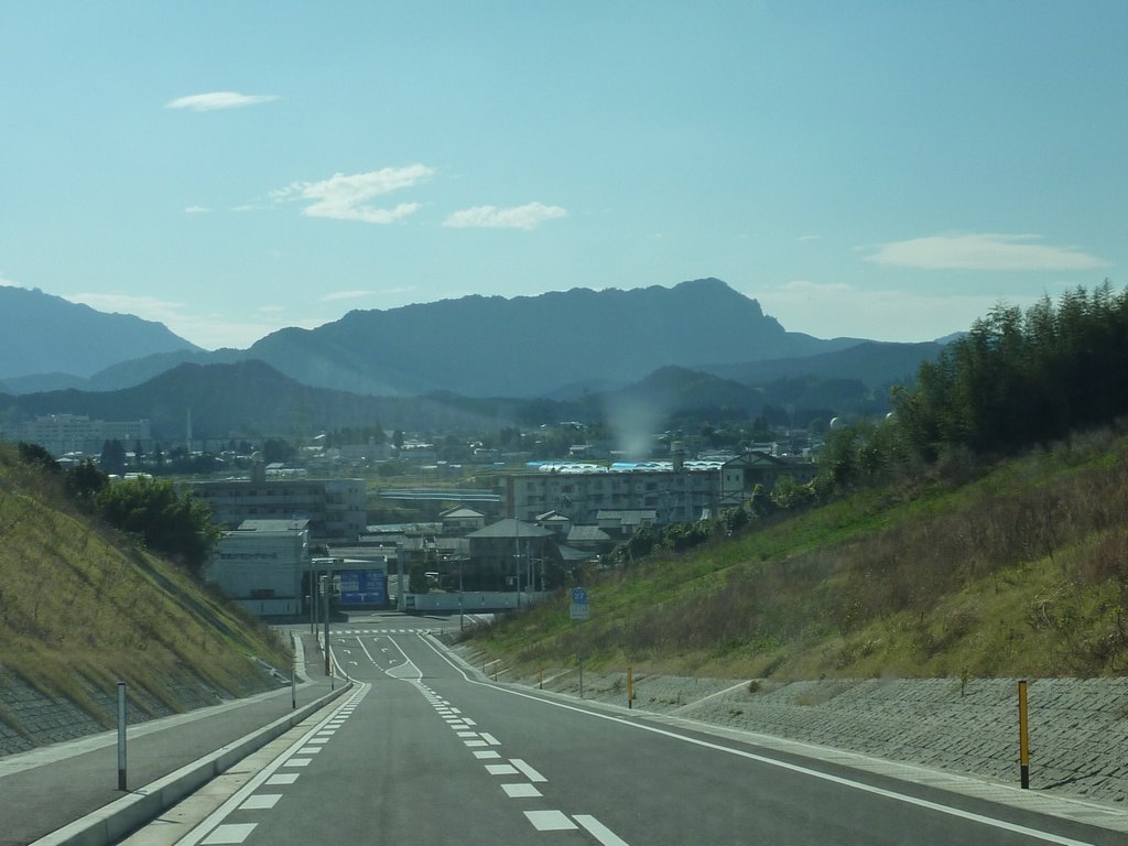 県道27号・清武付近