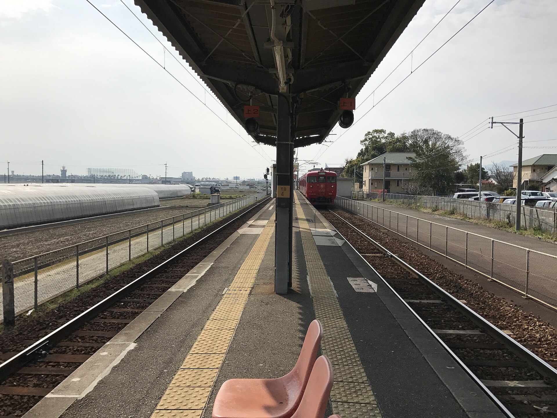 田吉駅のホーム