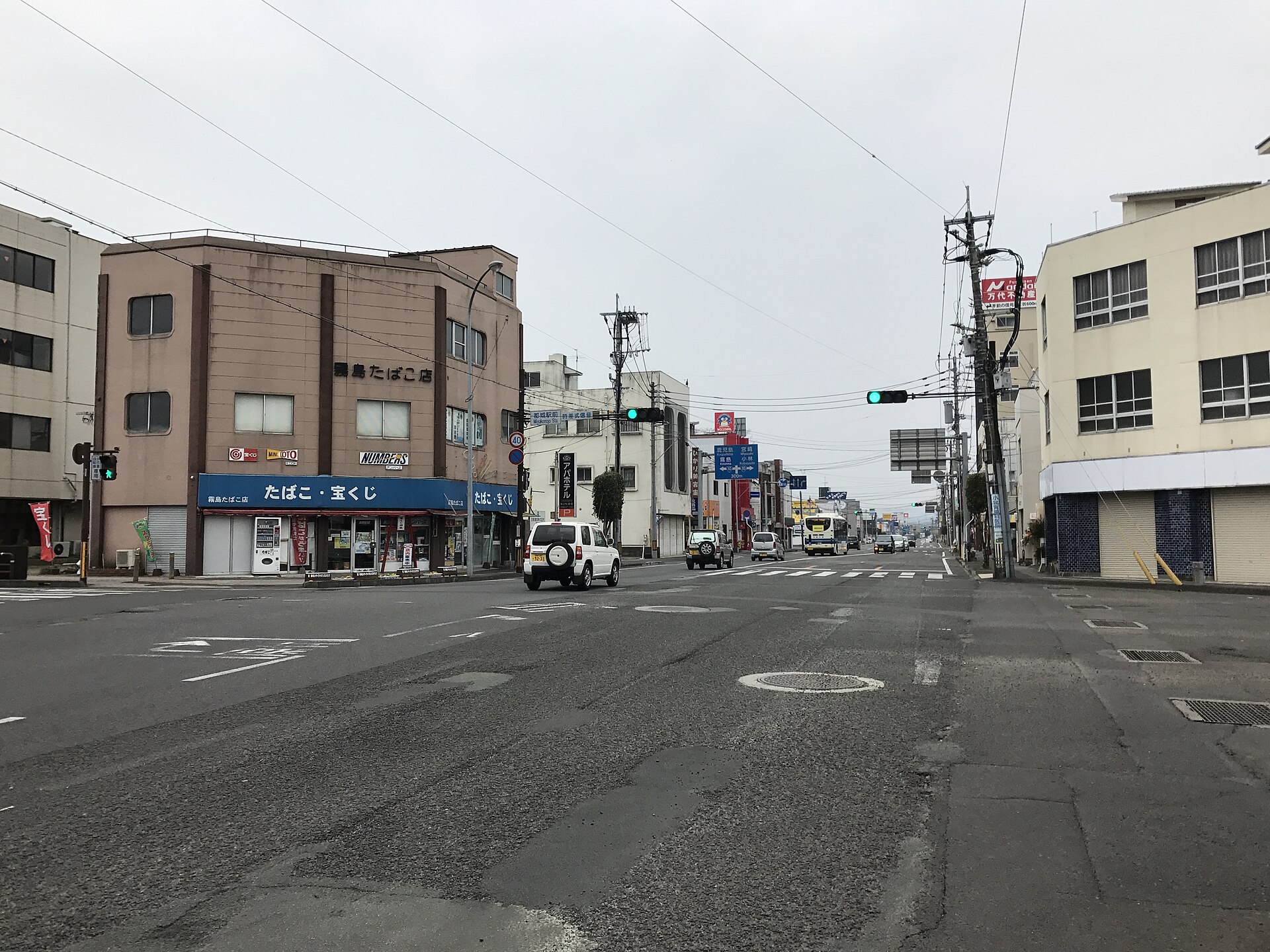 都城駅方面へつながる国道269号