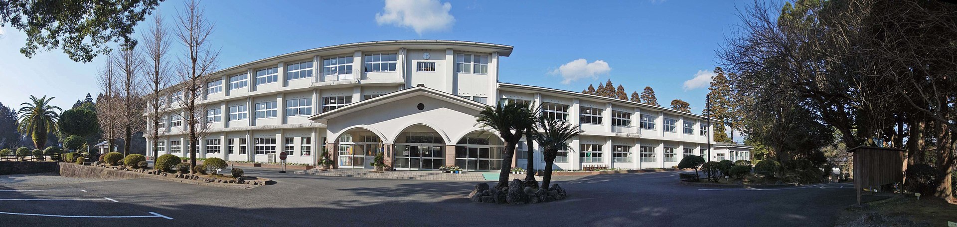 飫肥小学校