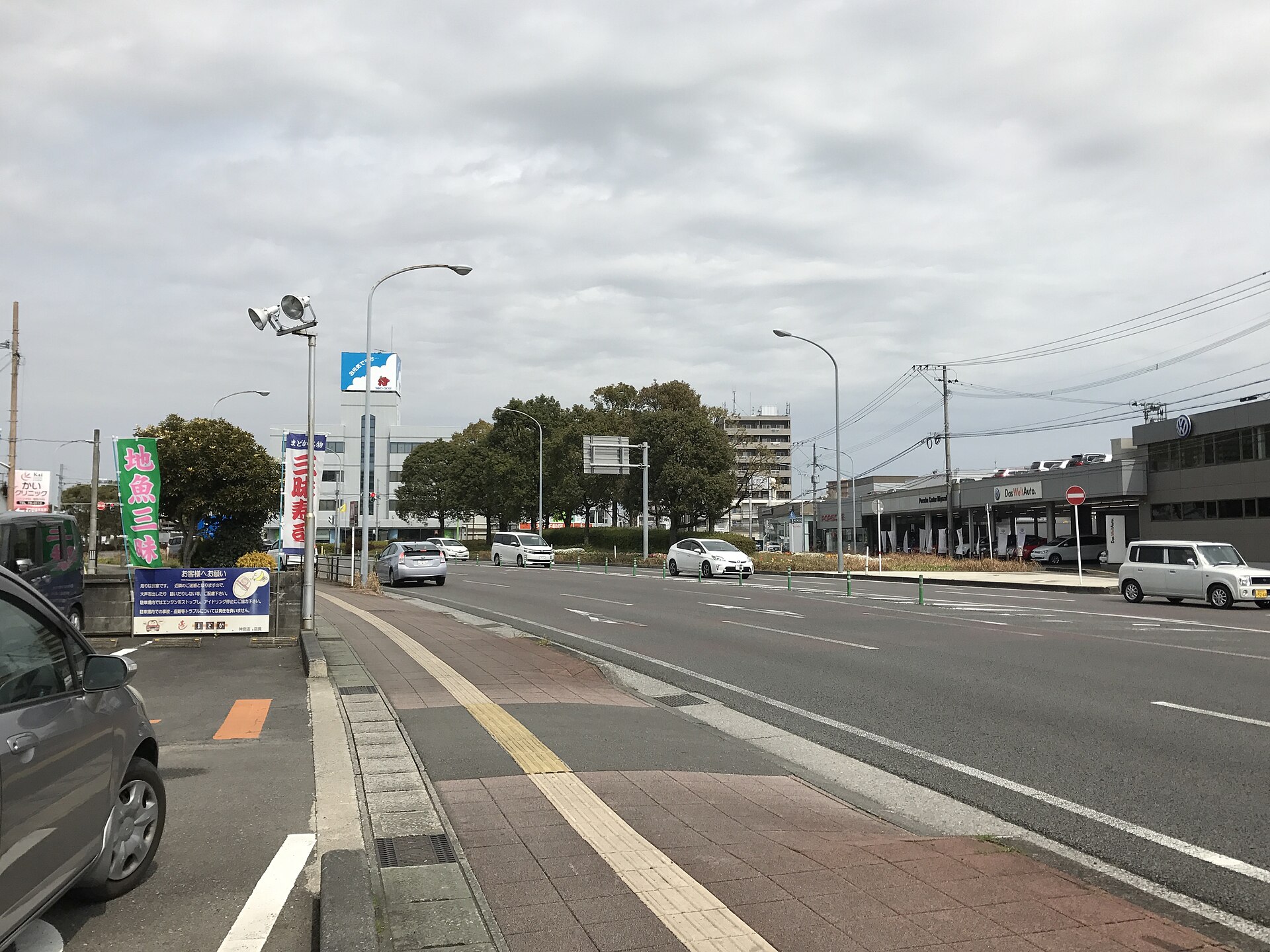 宮崎神宮駅付近の国道10号