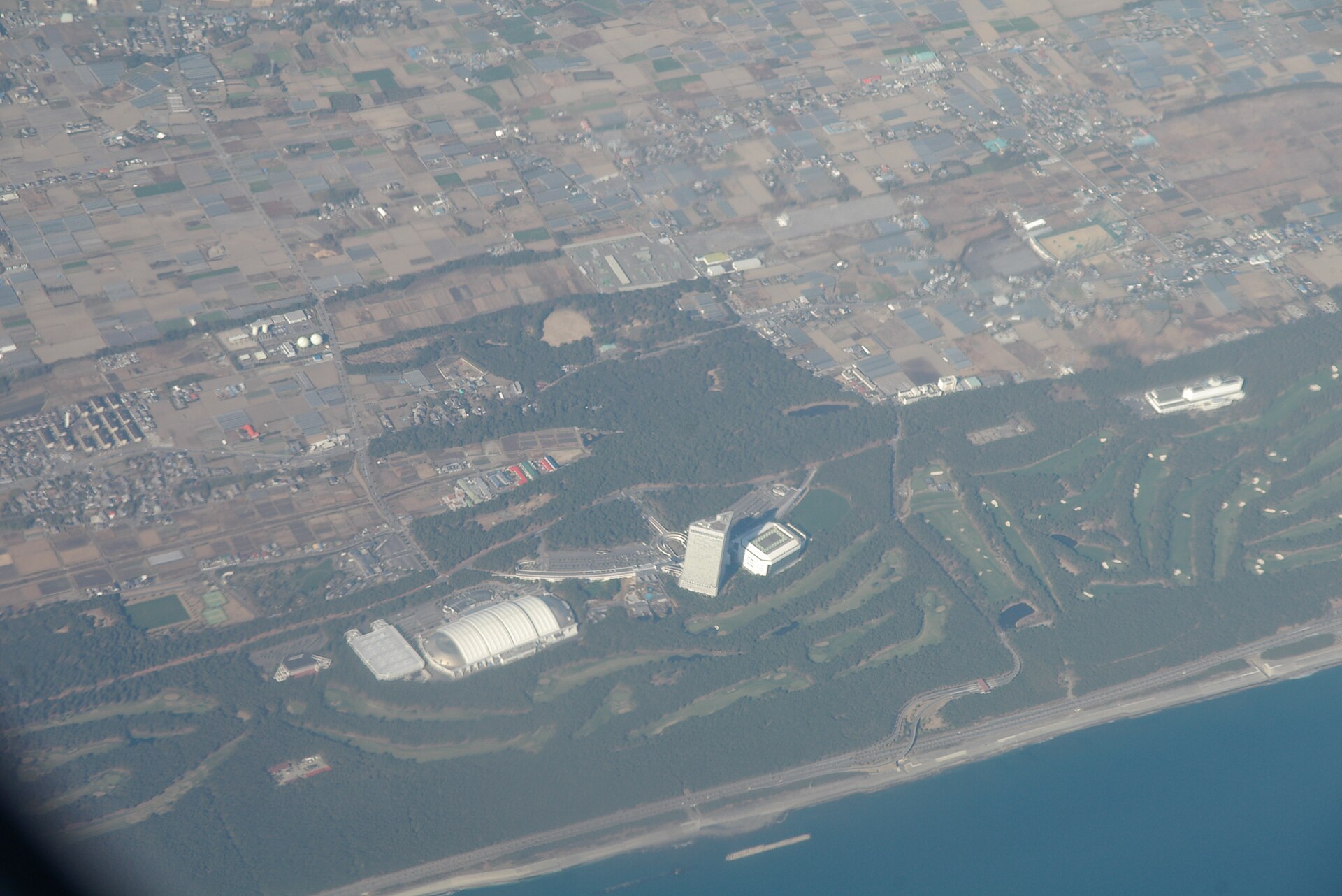 上空から見た一ツ葉海岸とシーガイア周辺