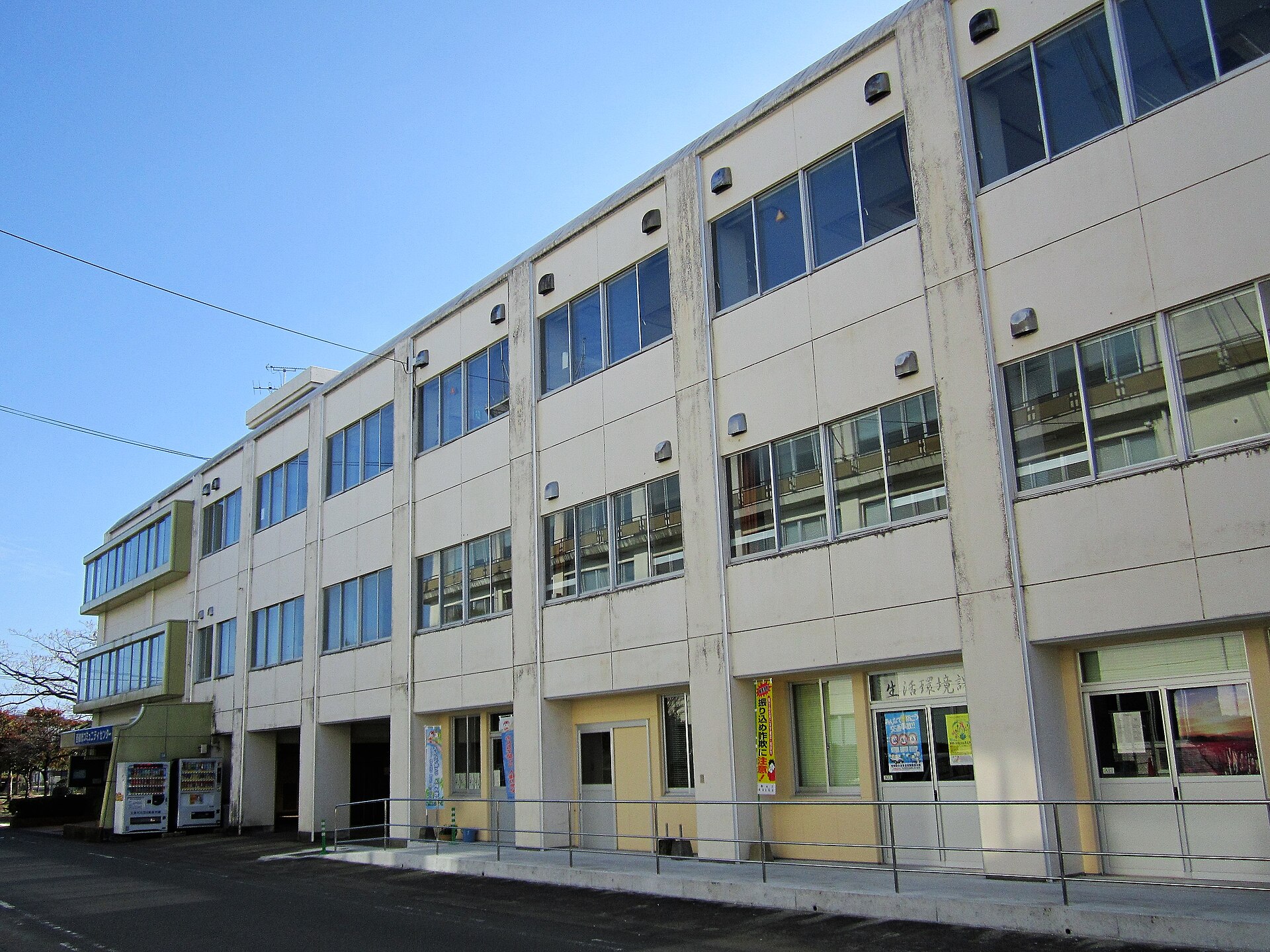 西都市コミュニティセンター