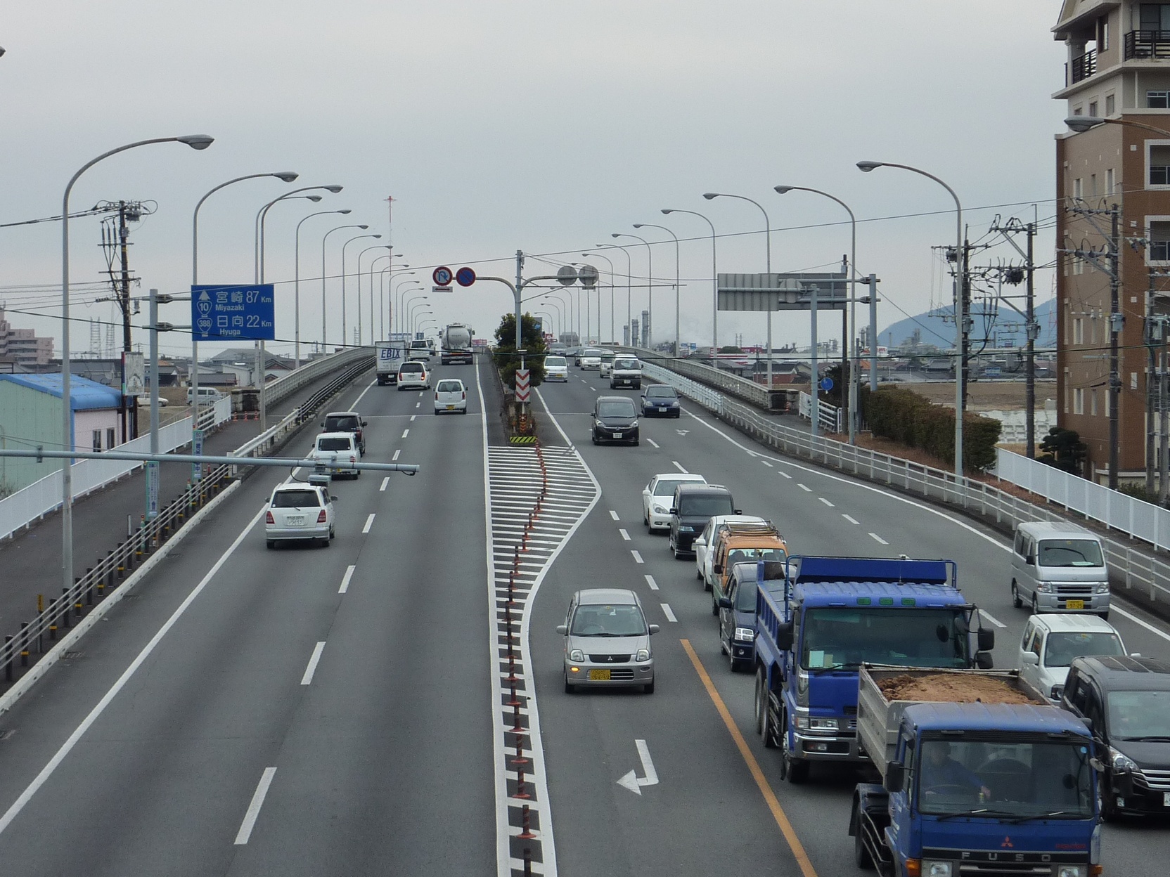 国道10号・延岡大橋付近